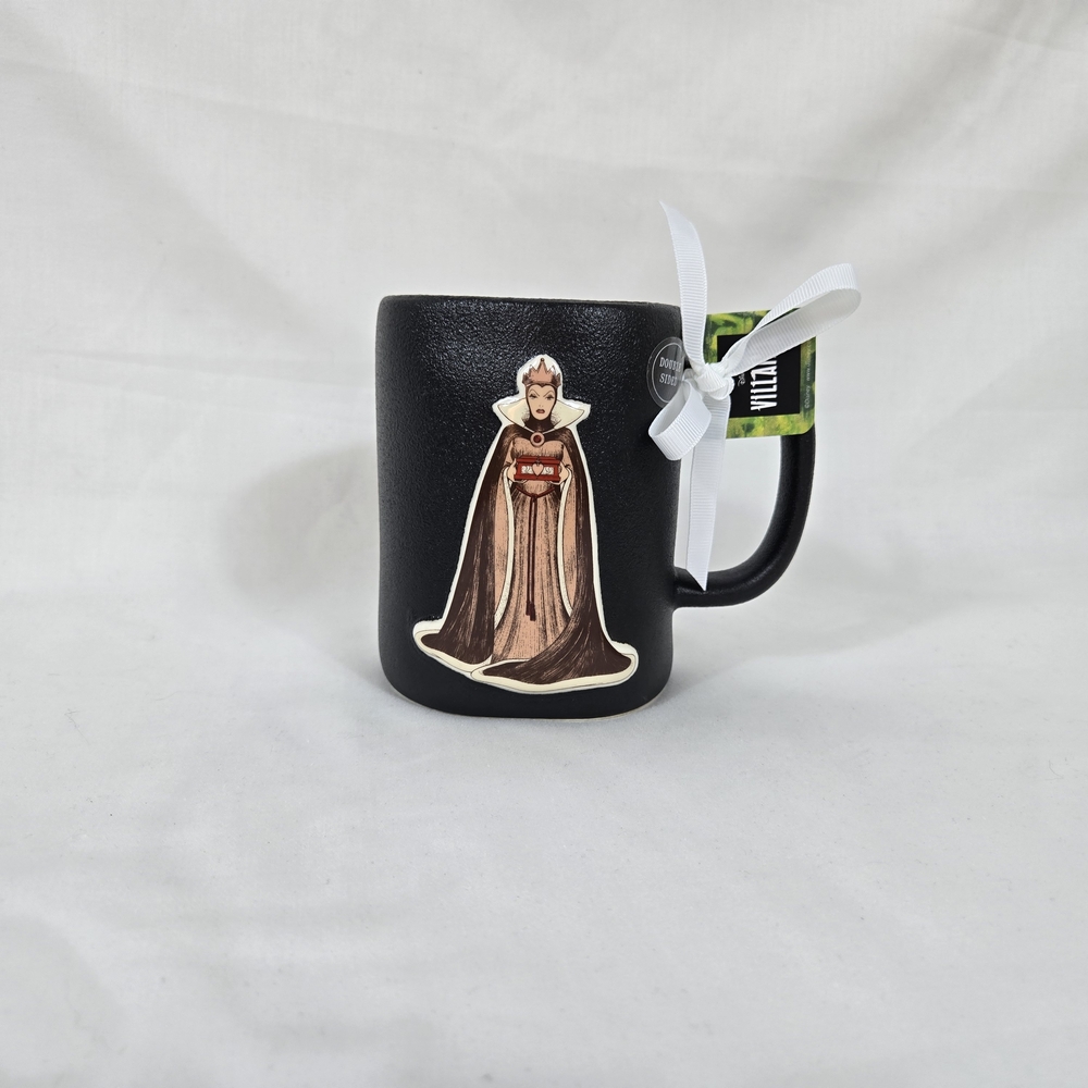 Disney Villains X Rae Dunn Black Matte Textured Evil Queen DARK MAGIC Mug NEW